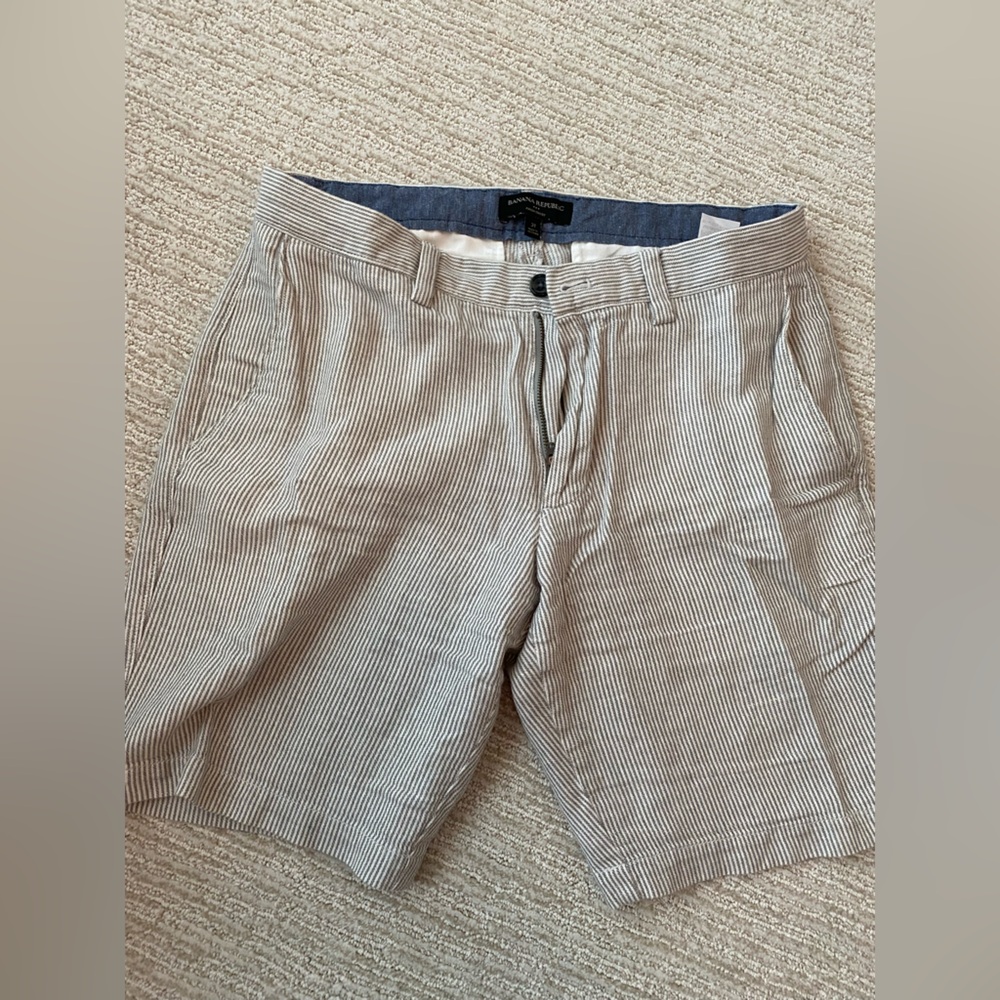 Men’s Banana Republic Aiden Casual Dress Short